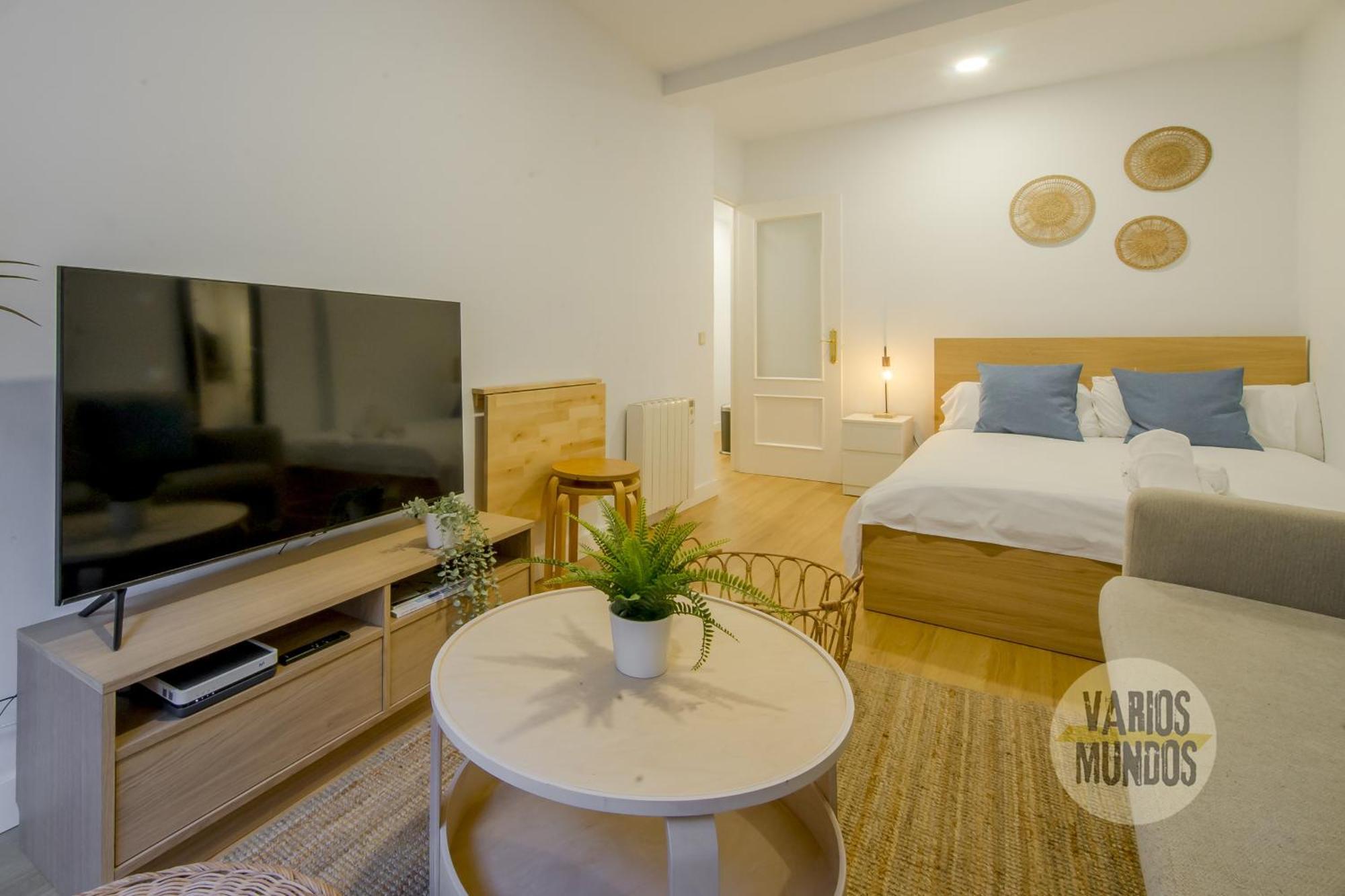 מדריד Calle Regueros Loft Para 3Pax En Pleno Chueca מראה חיצוני תמונה