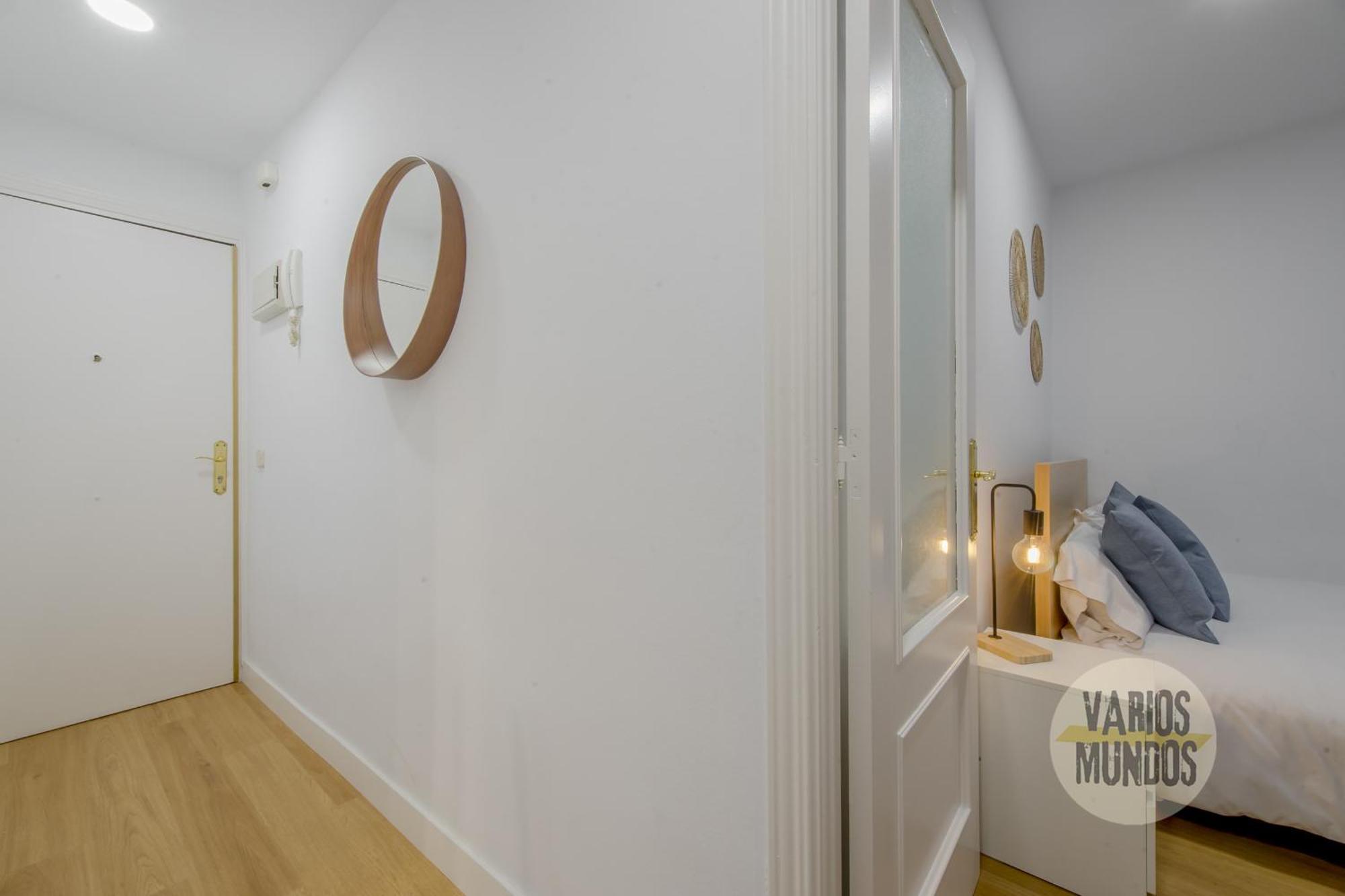 מדריד Calle Regueros Loft Para 3Pax En Pleno Chueca מראה חיצוני תמונה